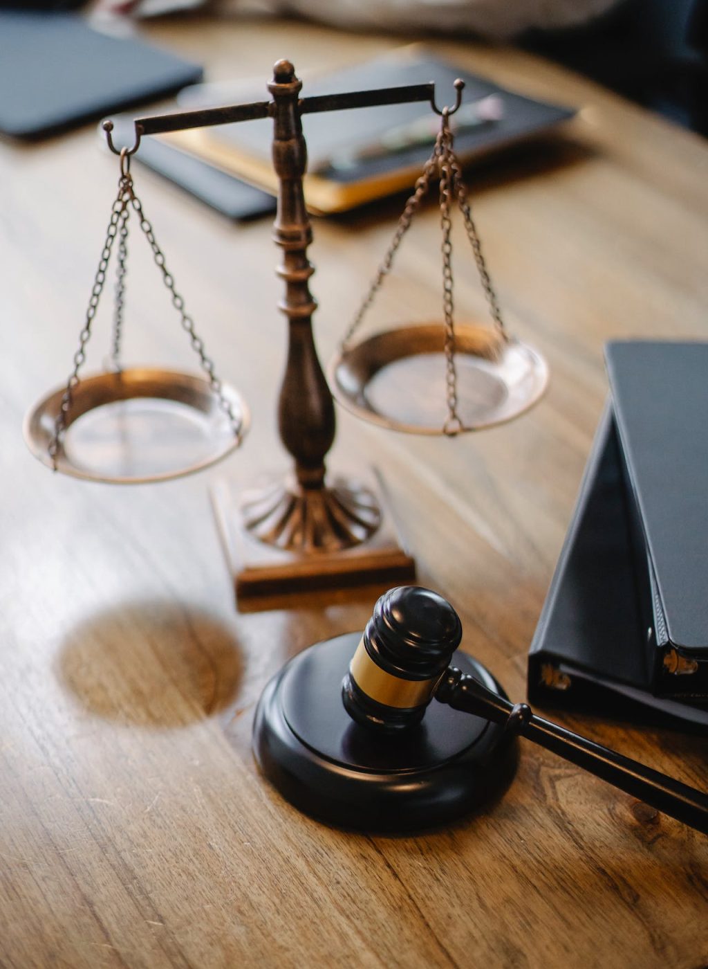 pexels-sora-shimazaki-5669619